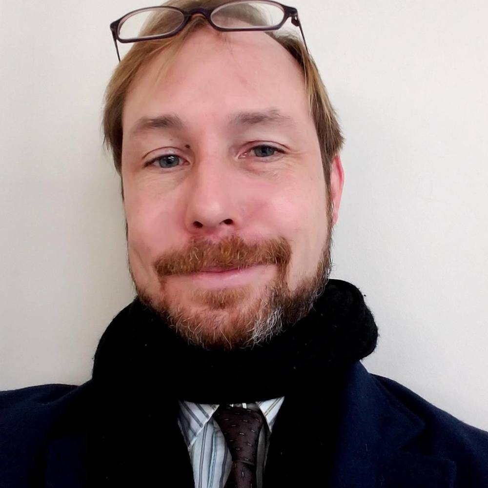 Meet your Posher, Adrien
